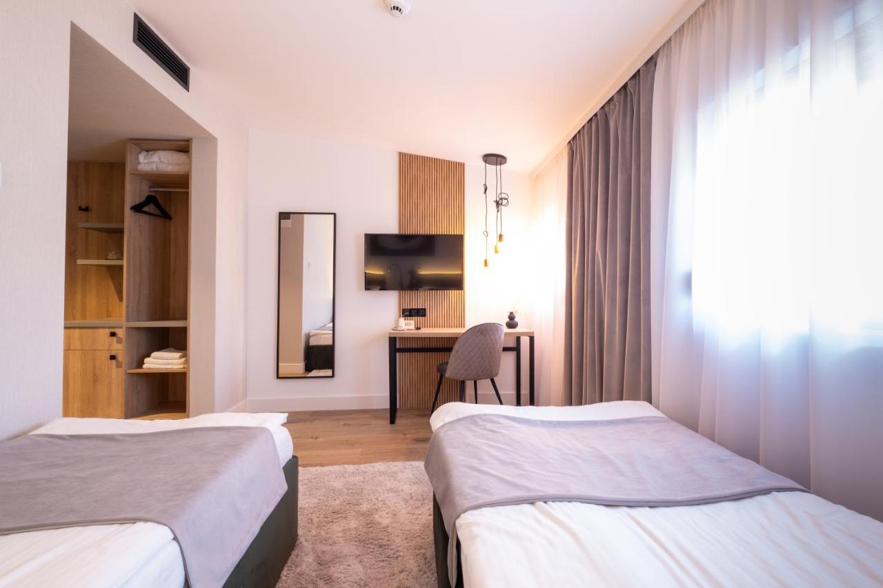 Pensiunea Casa Georgia Comanesti  외부 사진